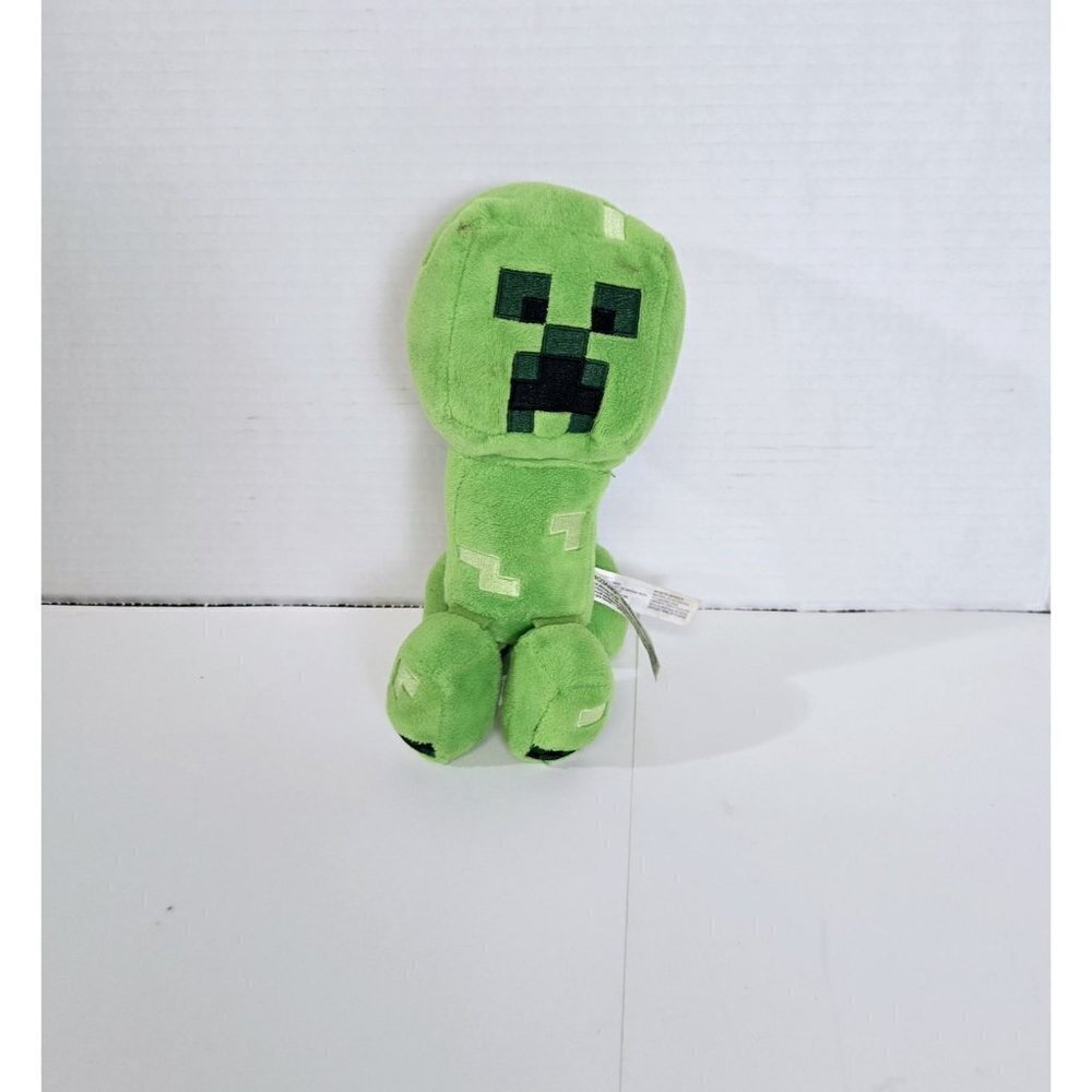 Minecraft Happy Explorer Green Creeper Mojang Plush 8"